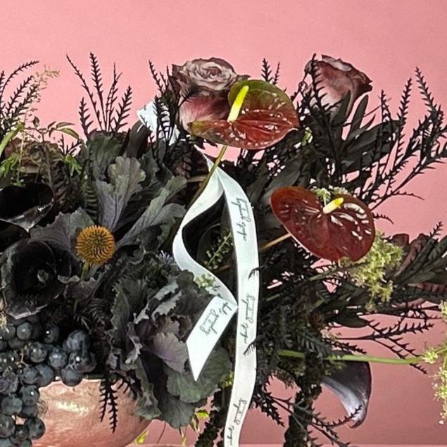 LUXE BLACK CENTERPIECE