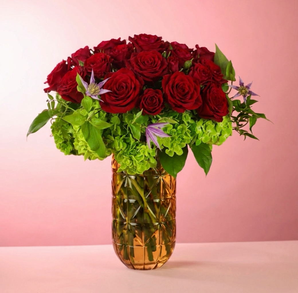 LUXE RED Roses