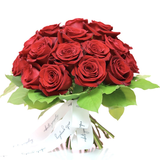 Velvery Roses Bouquet (Available for nationwide delivery)