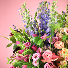 Load image into Gallery viewer, Glamour Bouquet
