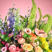 Load image into Gallery viewer, Buy Fresh Flowers Chicago
