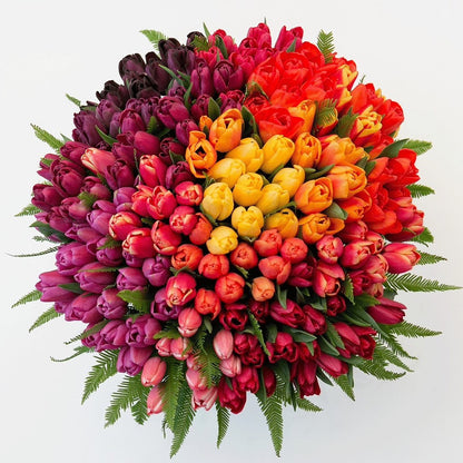 LUXE SIGNATURE PIECES – One-of-a-Kind Custom Luxury Floral Arrangements | Chicago